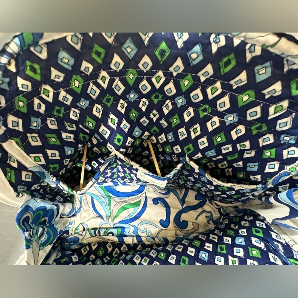 Vera Bradley Weekender Bag - Picture 5 of 10